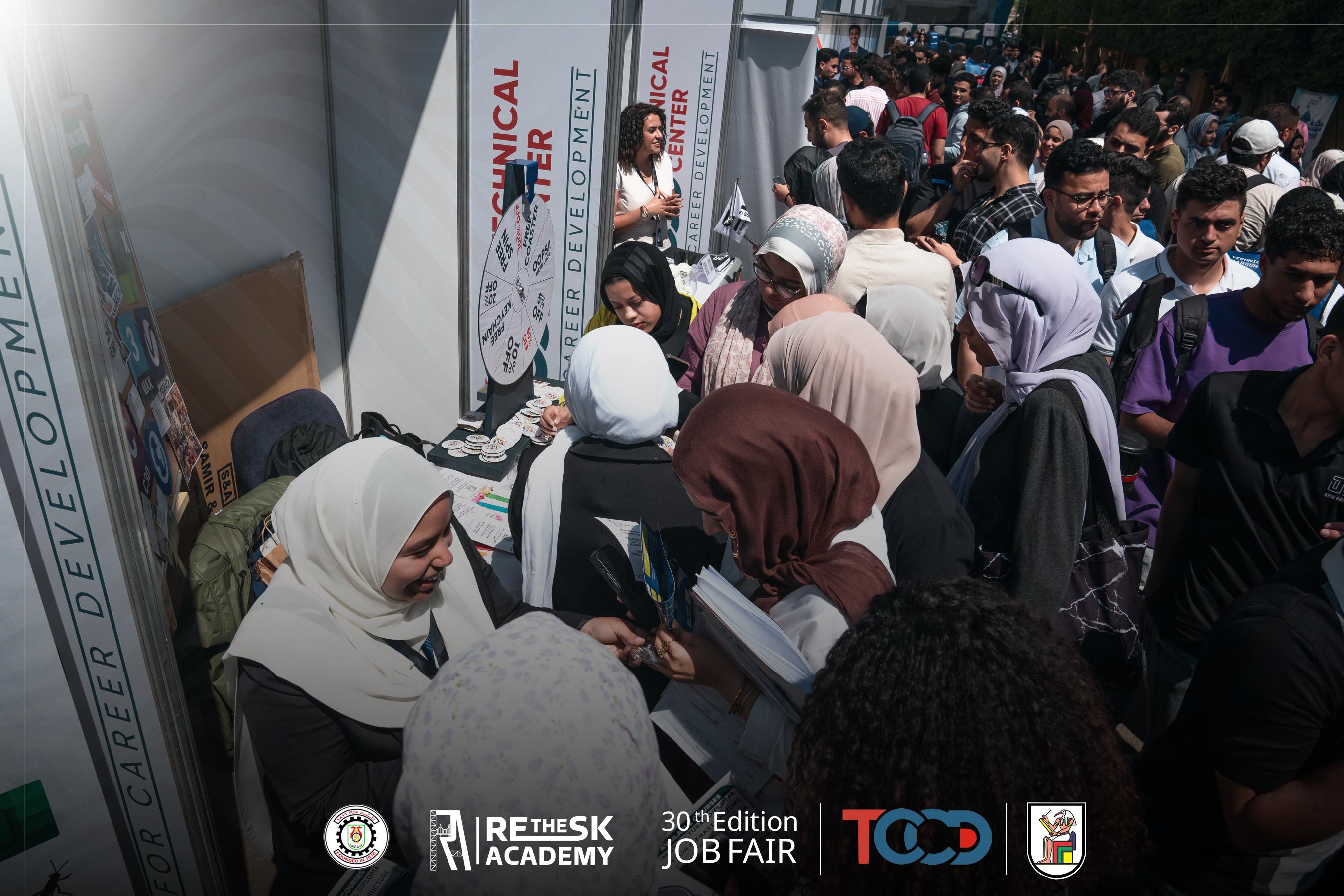 The RESK Academy at 30th Job Fair _Faculty of Engineering Cairo University - Image 6